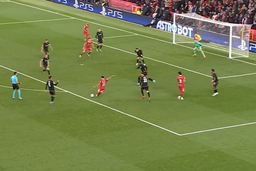 Video: Liverpool’s Mohamed Salah breaks two records with wonder strike at Anfield --[Reported by Umva mag]