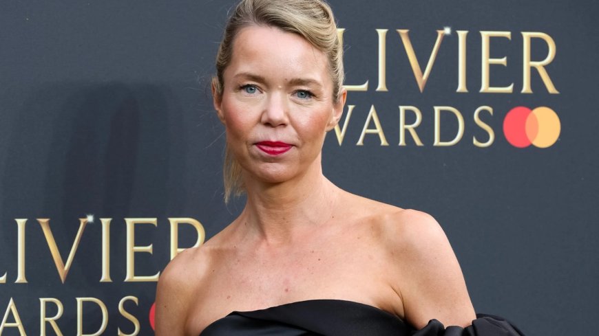 Line of Duty star Anna Maxwell Martin reveals bizarre food phobia & requests other actors keep items off set --[Reported by Umva mag]