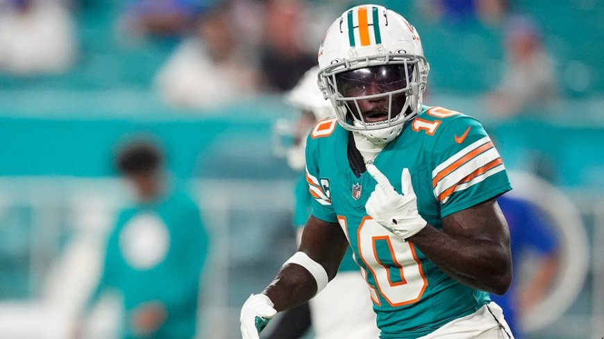 Dolphins' Tyreek Hill was 'motivating' team during sideline outburst in loss to Titans: 'Wasn't frustrated' --[Reported by Umva mag]