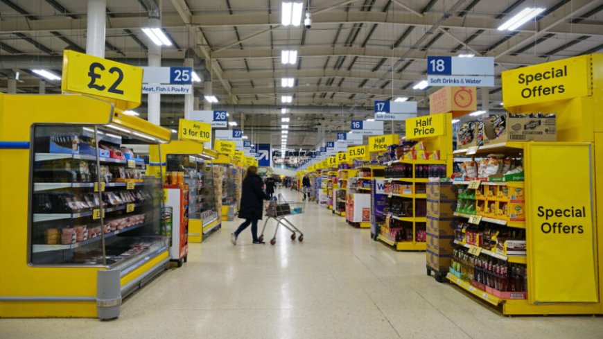 Tesco accelerates price cuts amid easing inflation and rising profits --[Reported by Umva mag]