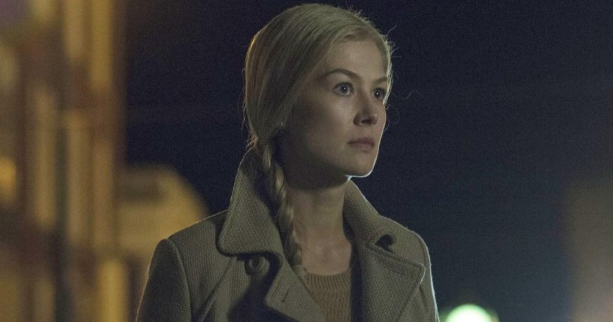 Gone Girl still has one of the most defining female anti-hero scenes 10 years later --[Reported by Umva mag]