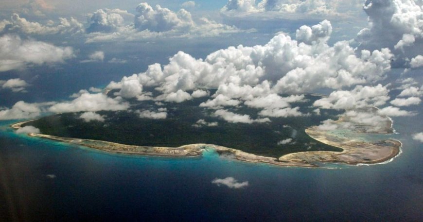 This remote island is so dangerous to tourists there’s a 5 mile exclusion zone around it --[Reported by Umva mag]