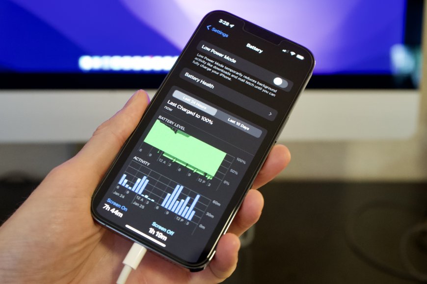 From the iPhone X to the iPhone 16: Apple’s insane battery life visualized --[Reported by Umva mag]