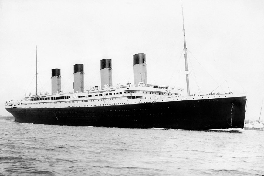 Titanic vs. Icon of the Seas: A look at 2 behemoths of their time --[Reported by Umva mag]