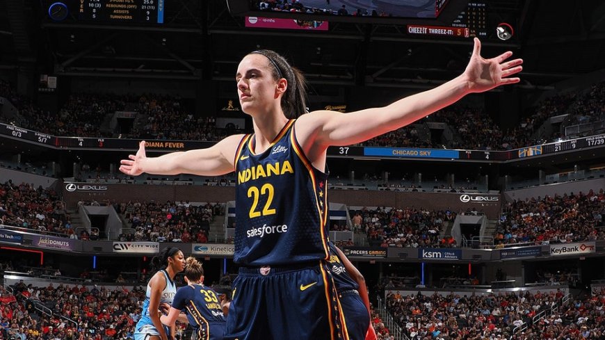 Caitlin Clark officially named WNBA Rookie of the Year after historic season --[Reported by Umva mag]