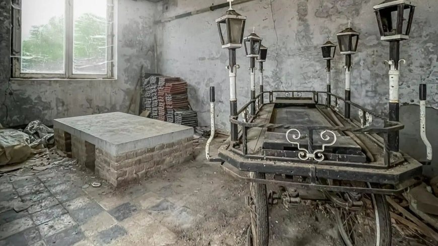 Inside creepy abandoned cemetery morgue with eerie Victorian-era funeral hearse & autopsy table left to rot for decades --[Reported by Umva mag]