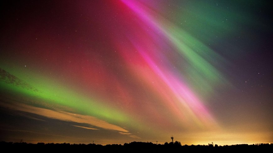 Exact time you could spot Northern Lights TOMORROW as Met Office issues ‘90% chance’ alert – & best spots to view them --[Reported by Umva mag]