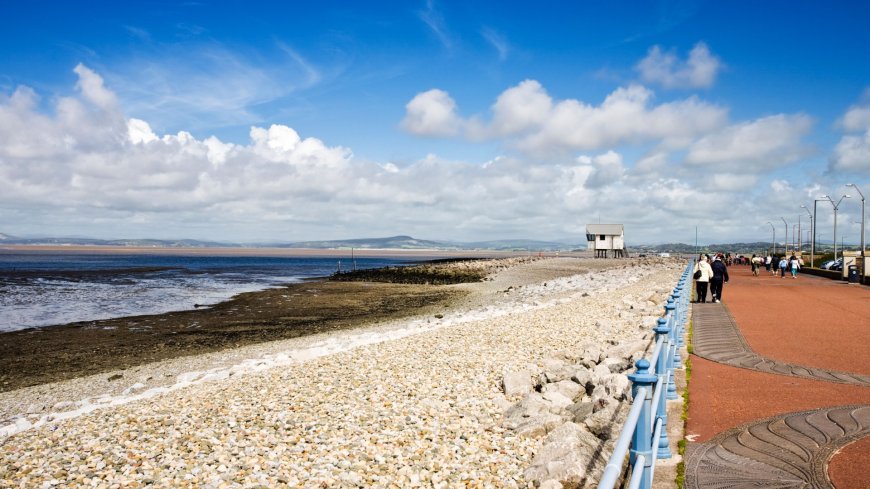 Seaside town named one of UK’s worst to be revamped – with huge new attraction and reopening of abandoned theme park --[Reported by Umva mag]