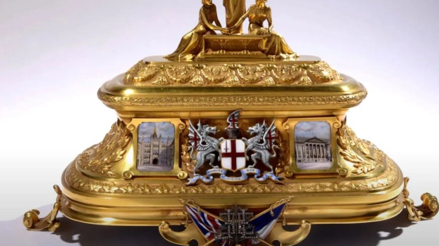 Artist behind ‘world’s longest treasure hunt’ has ANOTHER fiendish puzzle to find keys to £650k golden box…& one’s in UK --[Reported by Umva mag]