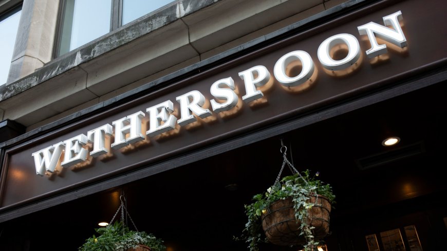 Wetherspoons issues update on closures – see the full list of five still at risk and 26 gone for good --[Reported by Umva mag]