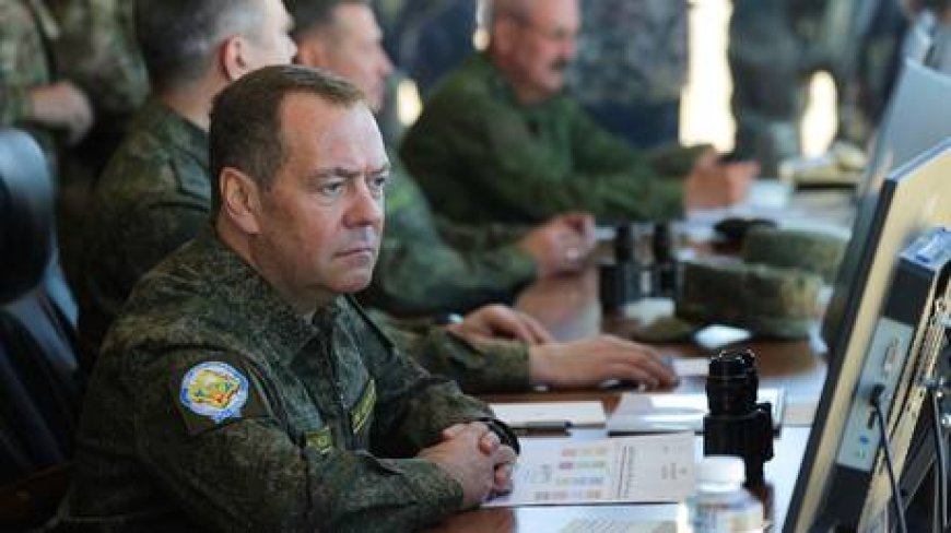 Attack Russia and be reduced to a ‘stain’ – Medvedev --[Reported by Umva mag]