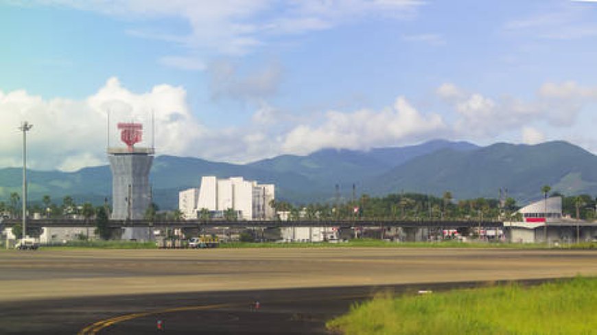 US bomb explodes at Japanese airport --[Reported by Umva mag]