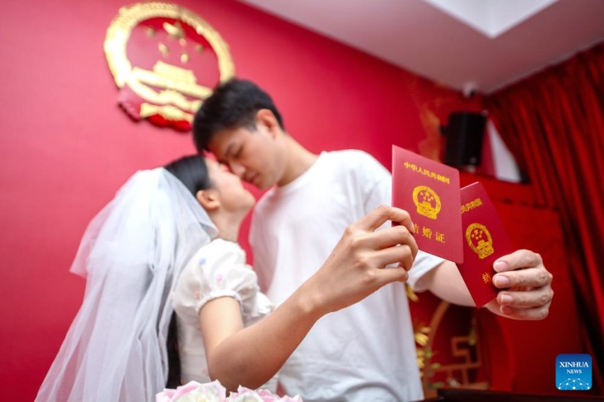 Chinese province extends marriage leave to 13 days: China Daily --[Reported by Umva mag]