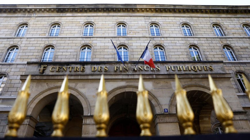 France targets the rich with temporary tax hikes to bring down debt --[Reported by Umva mag]