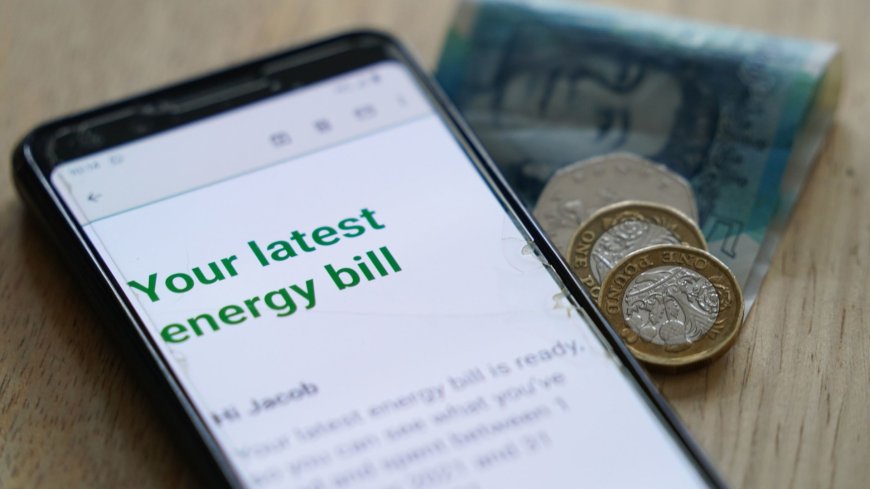 Energy price cap calculator reveals how much YOUR bill will rise this winter --[Reported by Umva mag]