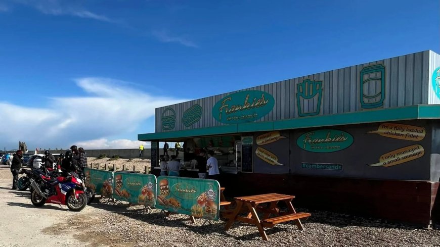 Tiny seaside food hut named one of the UK’s best restaurants has stunning beach views – and serves up foot-long sausages --[Reported by Umva mag]