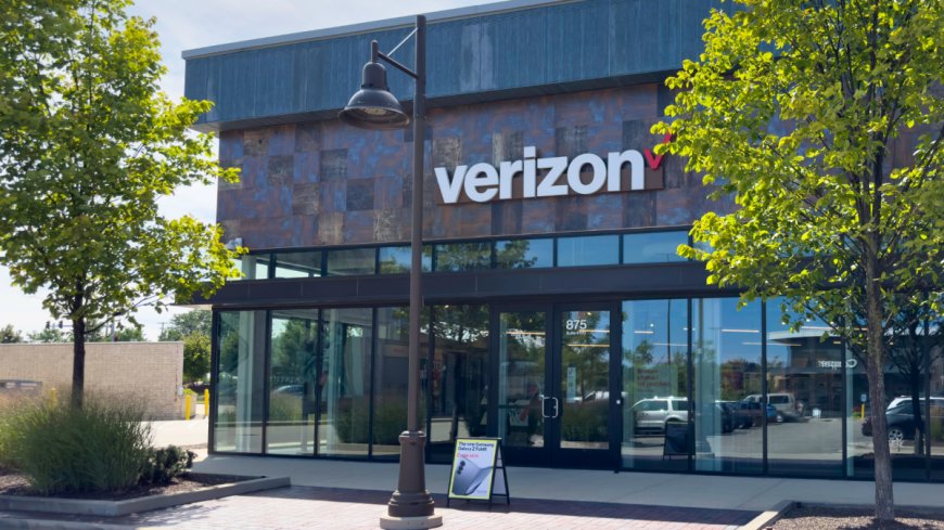 Verizon Is Having a Massive Outage Right Now --[Reported by Umva mag]