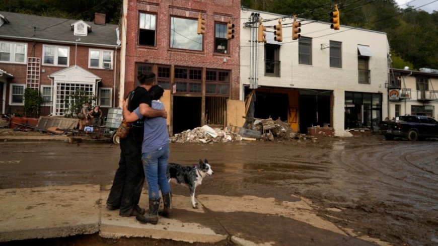 Hurricane damage creates uncertainty about how voters will cast ballots in swing state --[Reported by Umva mag]