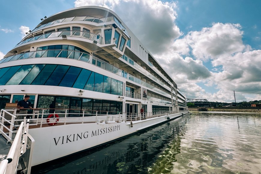 Viking Mississippi river cruise ship review: Viking’s first Big Muddy vessel --[Reported by Umva mag]