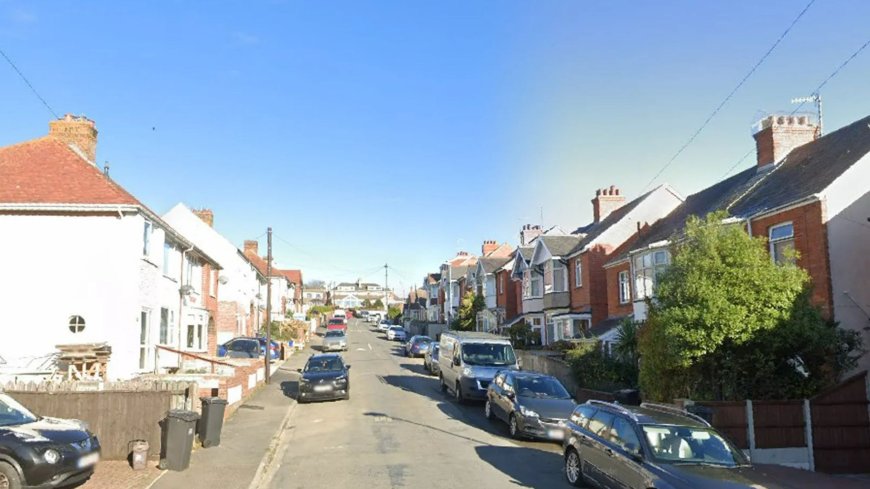 Man in his 70s killed and second fighting for his life after fire rips through house near Weymouth seafront --[Reported by Umva mag]