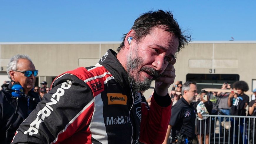 Keanu Reeves spins out during professional racing debut at Indianapolis --[Reported by Umva mag]