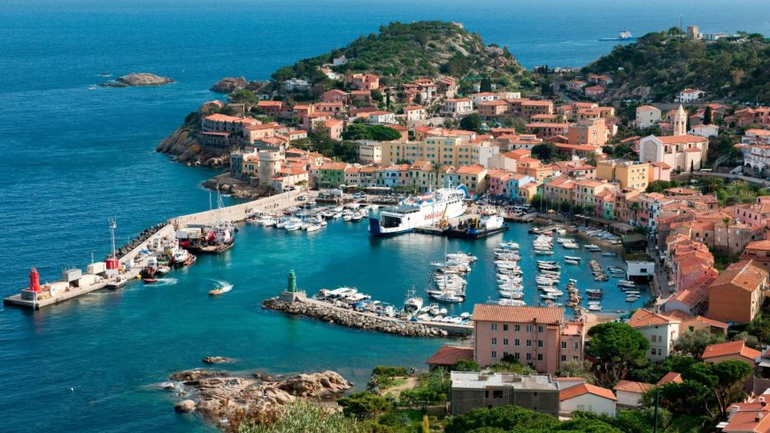 Largely untouched Italian island with red sand beaches and hidden coves --[Reported by Umva mag]