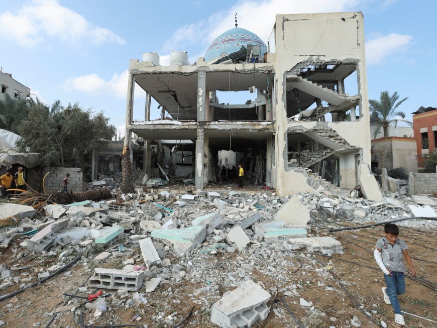 Israel kills 26 in attack on Gaza mosque, school; orders more evacuations --[Reported by Umva mag]