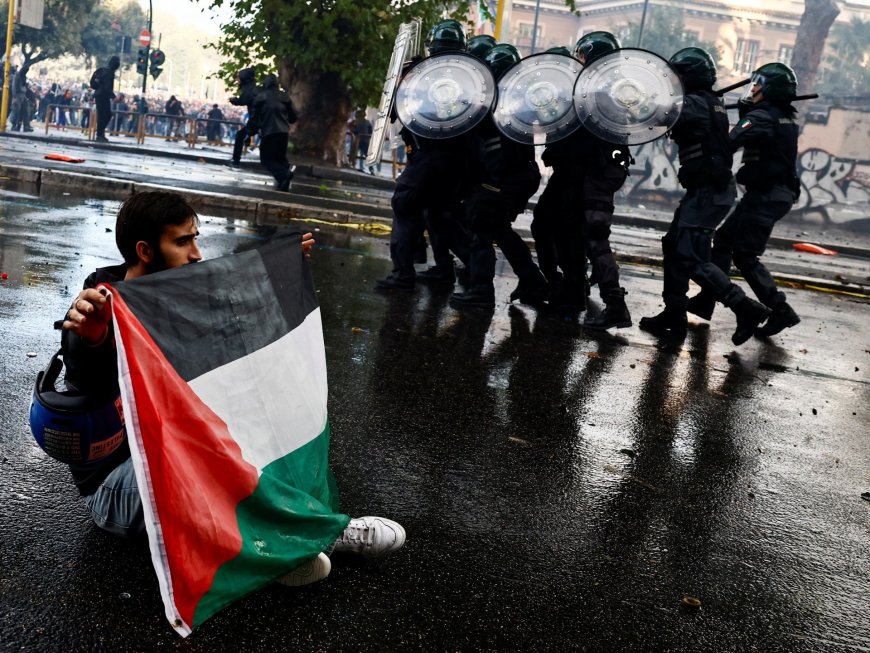 Thousands march across the world for Gaza and Lebanon --[Reported by Umva mag]