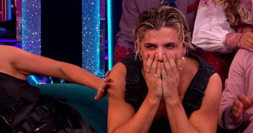 Strictly’s Nikita Kuzmin makes ‘mortifying’ blunder that fans dub ‘funniest moment on Strictly this year’ --[Reported by Umva mag]