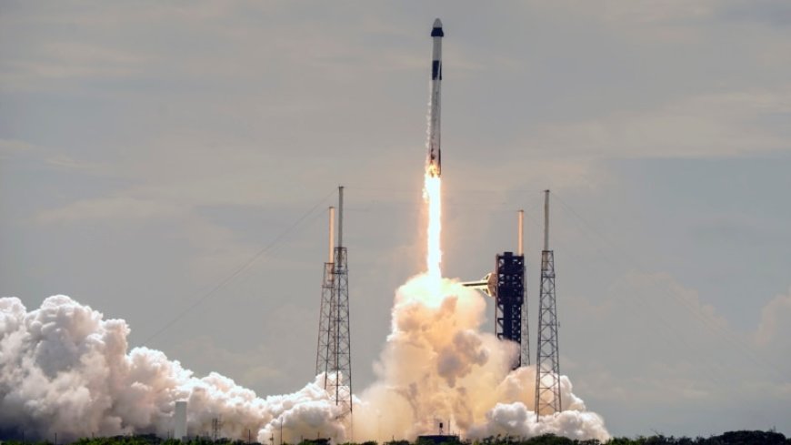 US aviation authority OKs SpaceX Falcon 9 vehicle for Monday flight --[Reported by Umva mag]