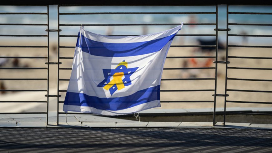 New Jersey high school allegedly banned yellow ribbons honoring Israeli hostages: 'Deeply offensive' --[Reported by Umva mag]