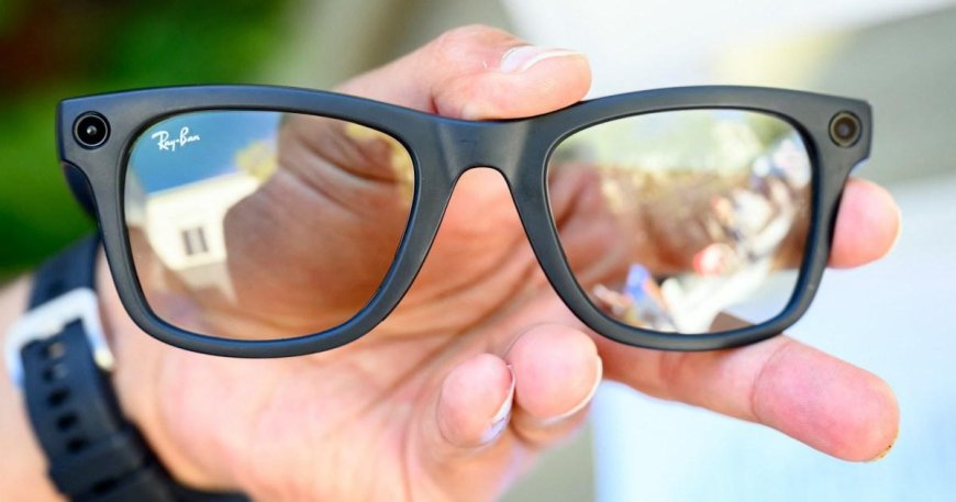 Students use smart glasses to ID strangers without them knowing --[Reported by Umva mag]