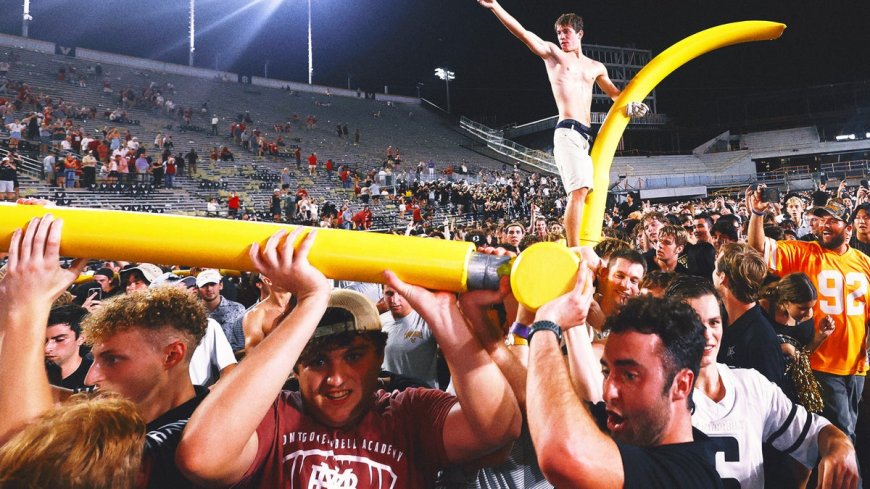 Vanderbilt, Arkansas fined for fans storming the field after upset wins --[Reported by Umva mag]