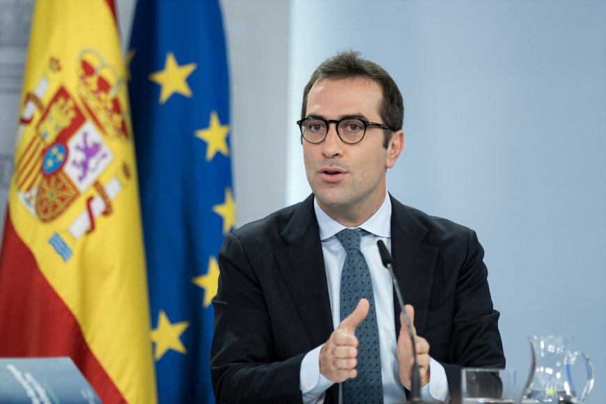 Spain will delay the submission of its budget draft to Brussels --[Reported by Umva mag]