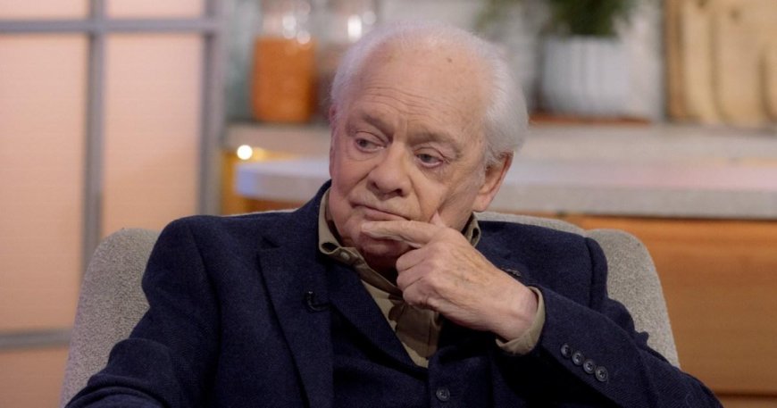 Only Fools and Horses legend Sir David Jason, 84, reveals his one big regret --[Reported by Umva mag]