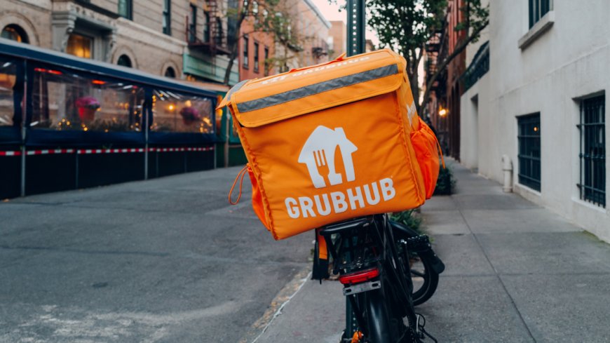 Prime Members Can Get Up to $15 Off Grubhub Orders Right Now --[Reported by Umva mag]