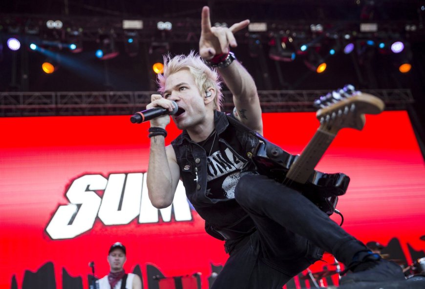 Sum 41 frontman Deryck Whibley alleges abuse by former manager in new memoir --[Reported by Umva mag]