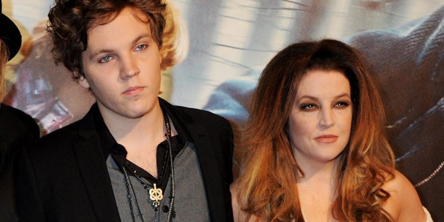 Lisa Marie Presley kept her son Benjamin's body on dry ice in her home for 2 months after he died, according to her posthumous memoir --[Reported by Umva mag]