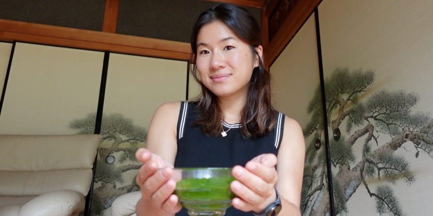 After 5 years in tech, I wanted something new. An internship on a tea farm in Japan was the wake-up call I needed. --[Reported by Umva mag]