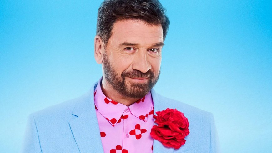 Strictly Come Dancing fans convinced Nick Knowles has been forced to QUIT show for good after spotting two clues --[Reported by Umva mag]