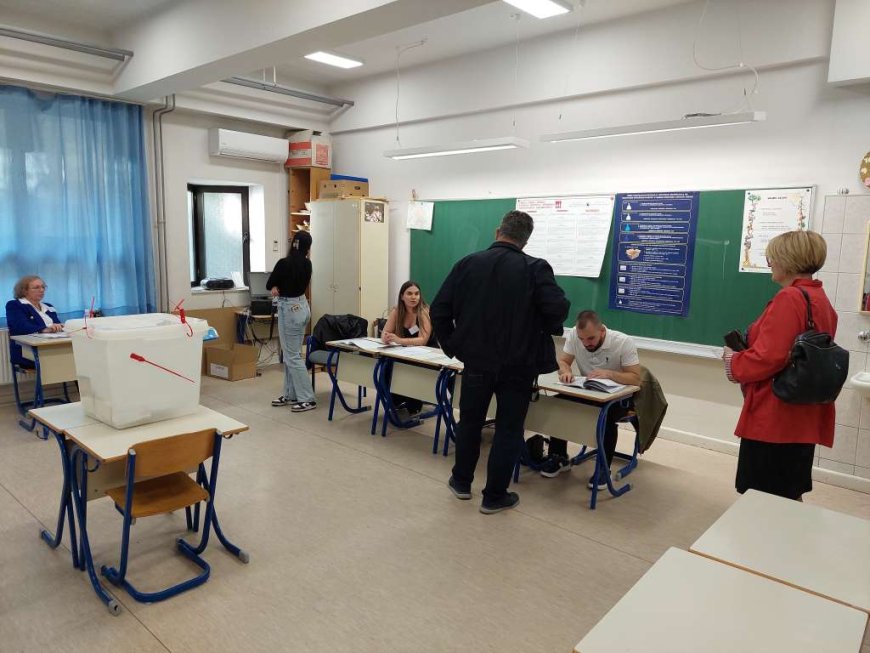 Local elections held in BiH: National parties dominated but lost larger cities; new technologies used for greater transparency for the first time --[Reported by Umva mag]