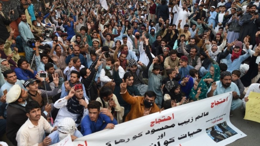 Pakistan counters criticism of crackdown on ethnic rights group --[Reported by Umva mag]