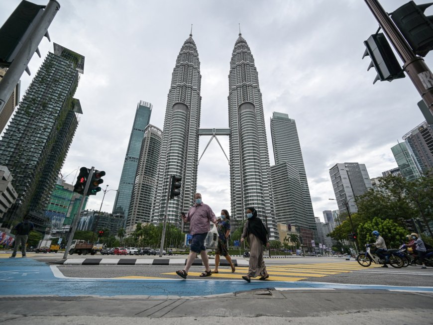 Malaysia could reach high-income status by 2028, World Bank says --[Reported by Umva mag]