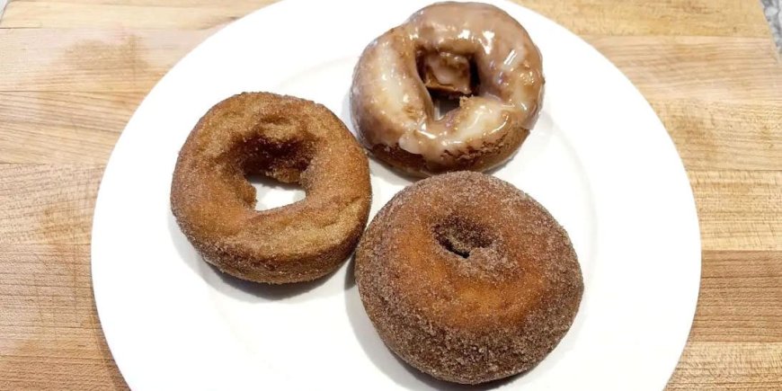 I tried and ranked apple-cider doughnuts from Wegmans, Whole Foods, and Trader Joe's. The winner tasted incredible in my air fryer. --[Reported by Umva mag]