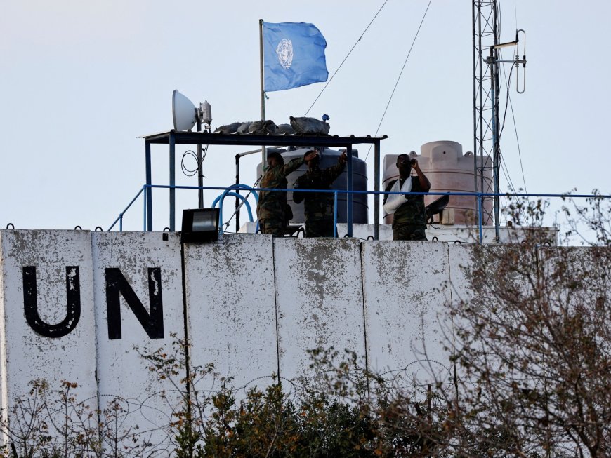 Israeli troops fire on UN peacekeepers in Lebanon --[Reported by Umva mag]