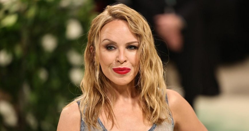 Kylie Minogue apologises for being a ‘despicable person’ after sweary outbursts on tour --[Reported by Umva mag]