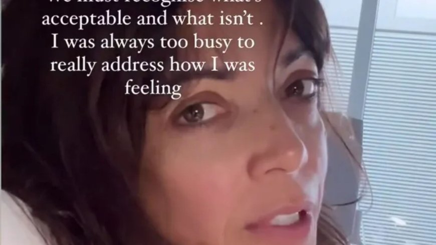 Jenny Powell bravely shares scars from robotic hysterectomy surgery in video from her hospital bed --[Reported by Umva mag]