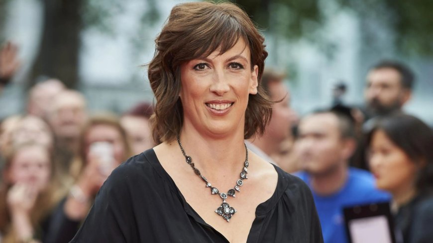 Miranda Hart reveals heartbreaking reason she broke down in tears on first date with husband – after revealing wedding --[Reported by Umva mag]