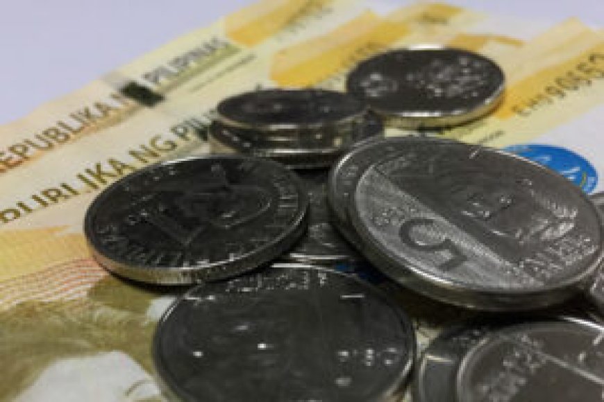 Peso weakens to 2-month low after Fed minutes --[Reported by Umva mag]