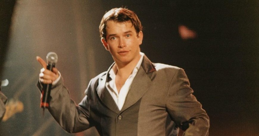 Boyzone stars still missing Stephen Gately ‘dearly’ 15 years after his shock death --[Reported by Umva mag]